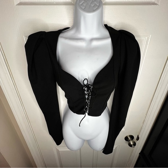 NWT Fashion Nova Women’s X Small Wait Up Lace Up Crop Top Black Long Sleeve XS - Picture 15 of 16